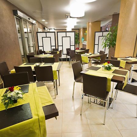 Melqart Hotel Шакка Экстерьер фото